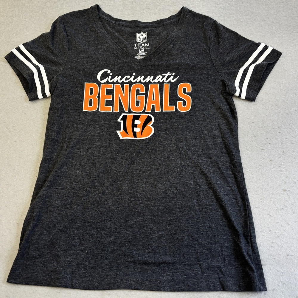NFL Team Apparel Cincinnati Bengals T-Shirt Womens Large Gray NFL V-Neck Top